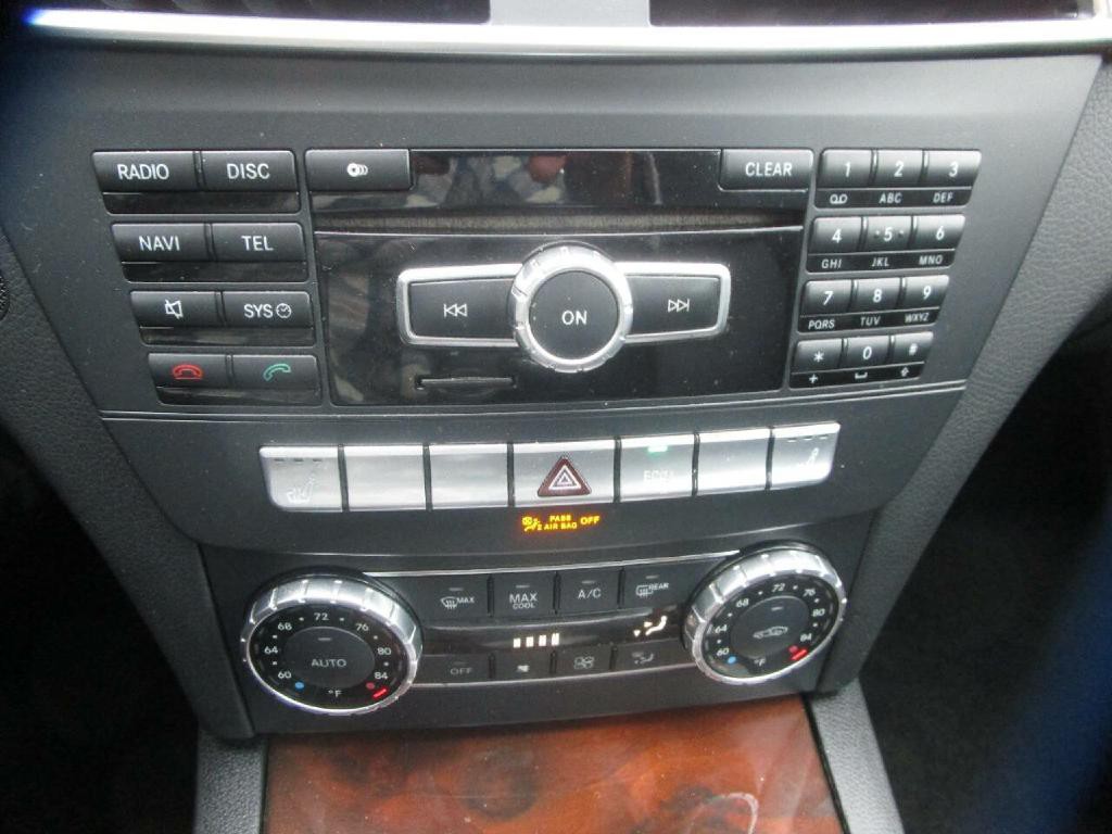 2014 Mercedes-Benz C-Class Image 16
