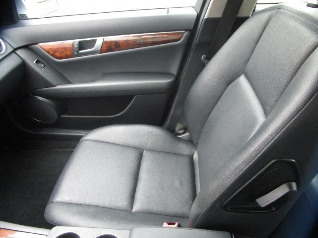 2014 Mercedes-Benz C-Class Image 18