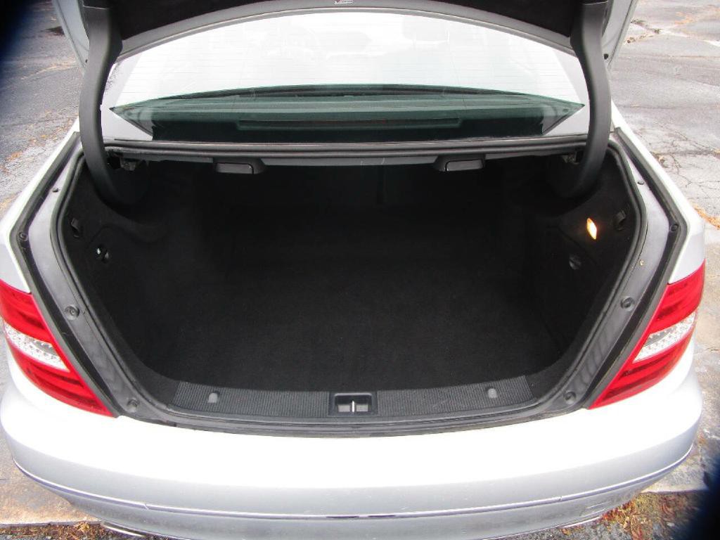 2014 Mercedes-Benz C-Class Image 21