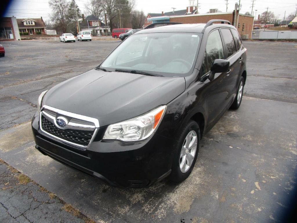 2014 Subaru Forester Image 2