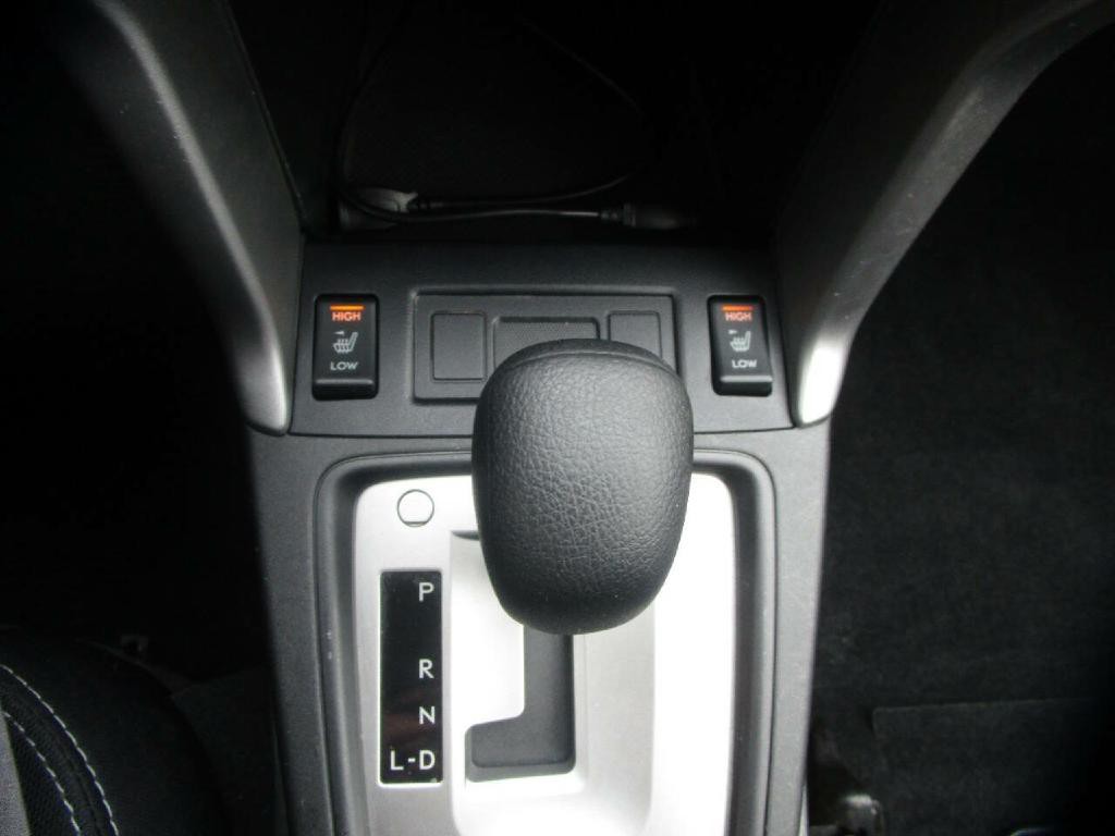 2014 Subaru Forester Image 15