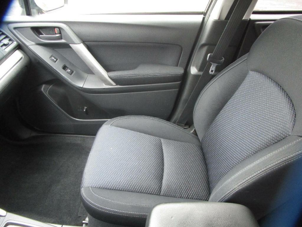 2014 Subaru Forester Image 18