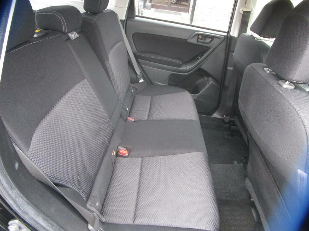 2014 Subaru Forester Image 21