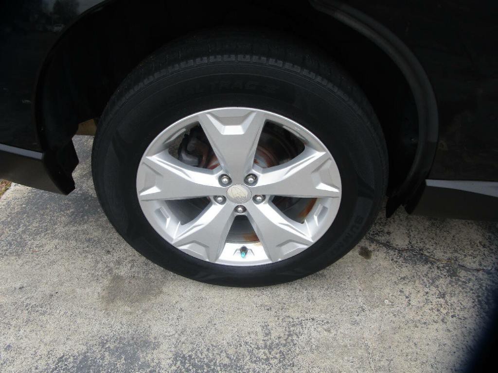 2014 Subaru Forester Image 23