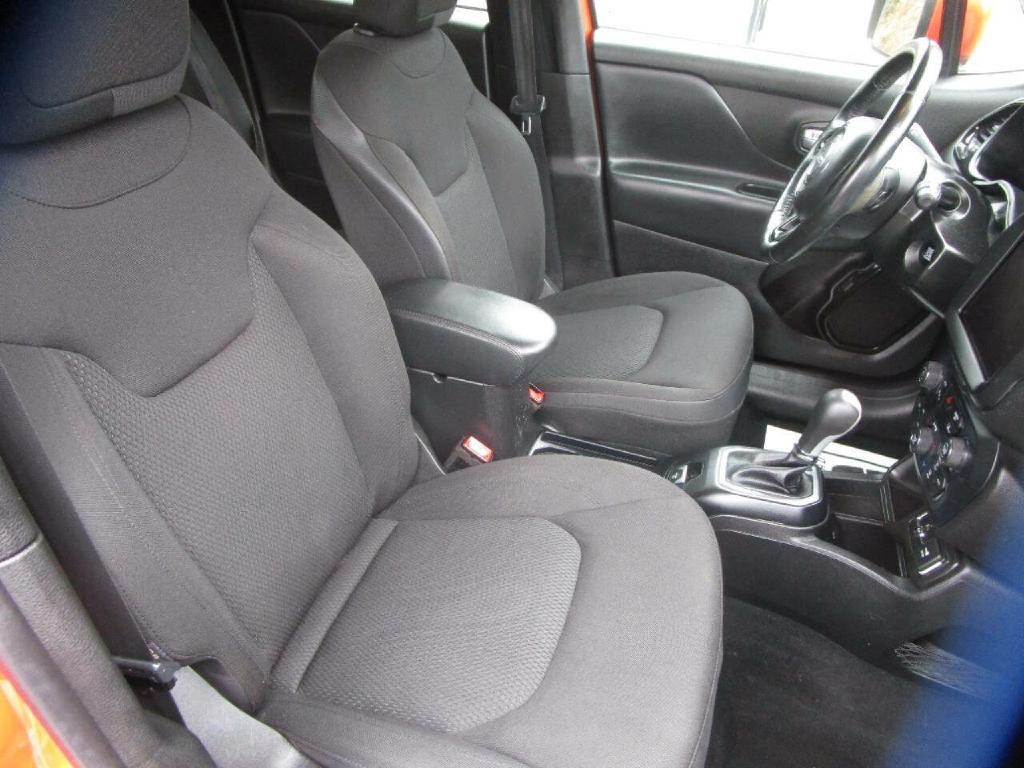 2018 Jeep Renegade Image 18