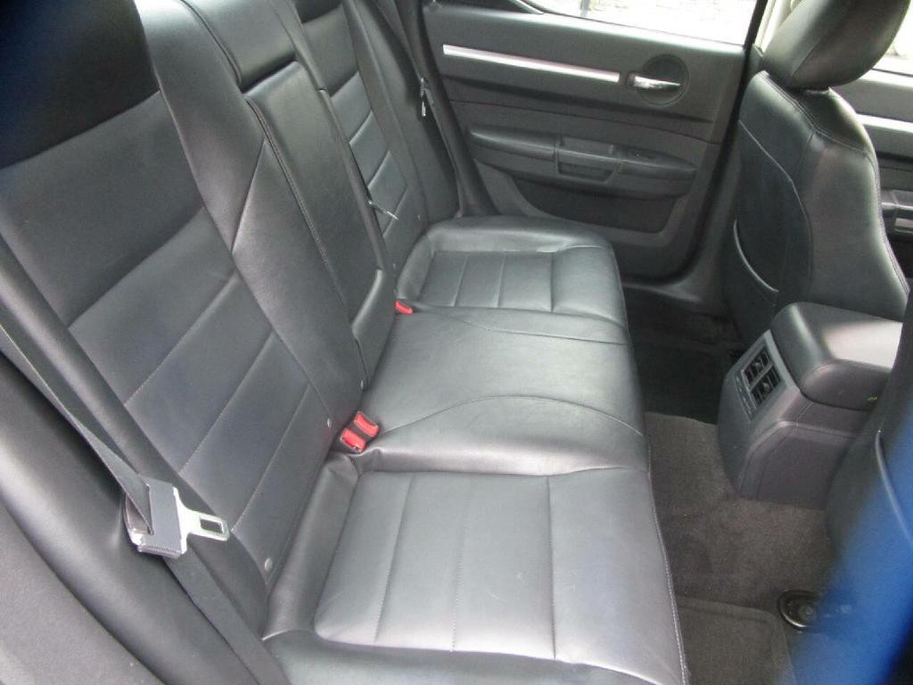 2008 Dodge Charger Image 19