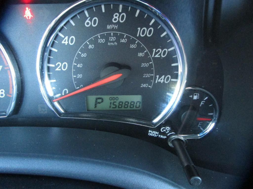 2013 Toyota Corolla Image 12