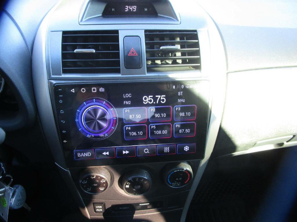 2013 Toyota Corolla Image 13