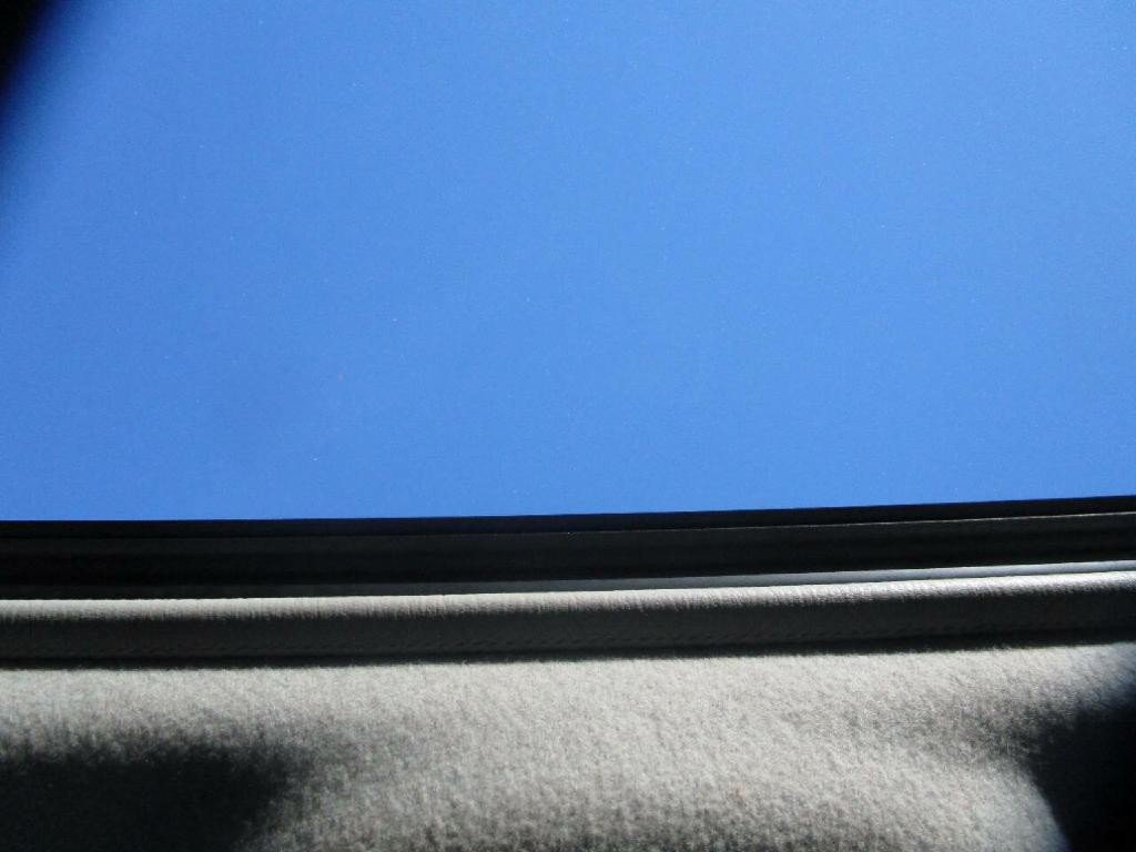 2013 Toyota Corolla Image 16