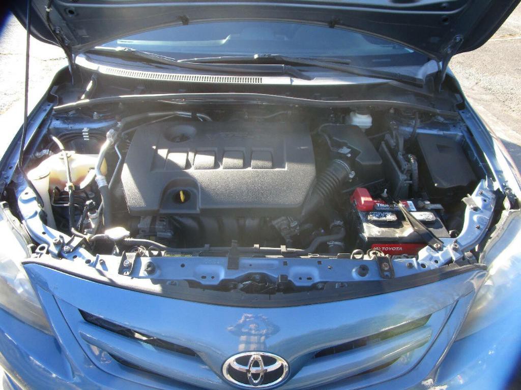 2013 Toyota Corolla Image 24