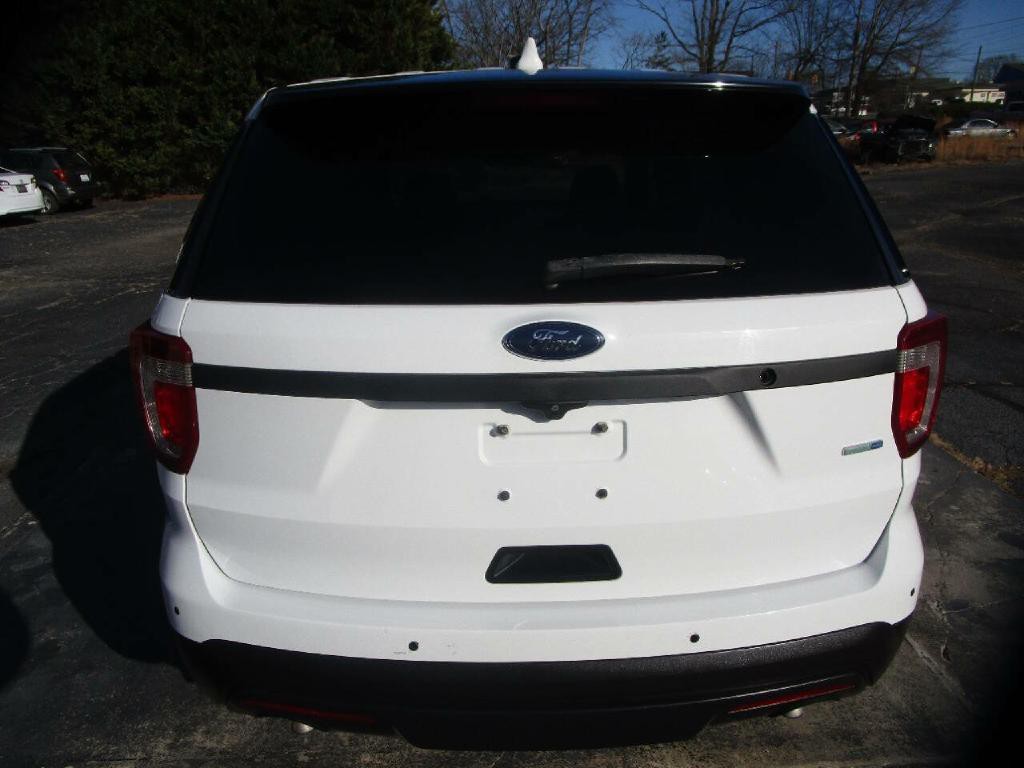 2016 Ford Explorer Image 6