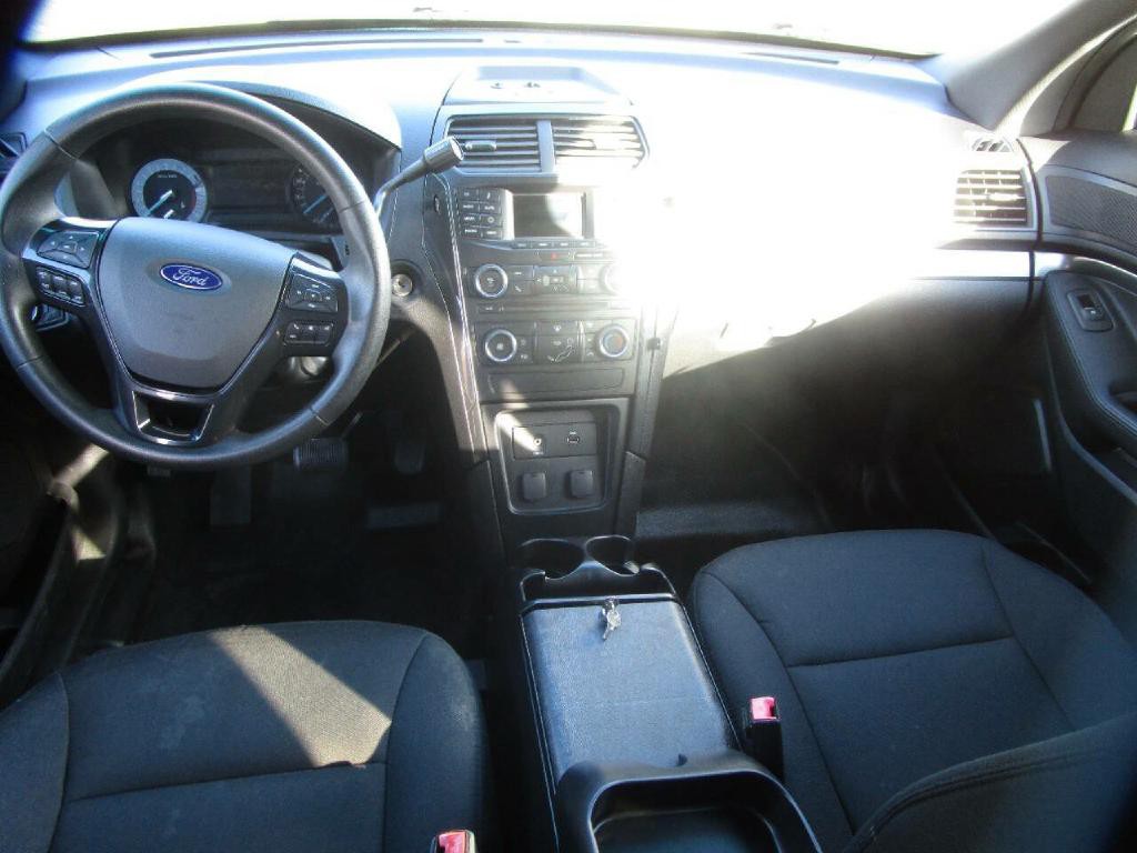 2016 Ford Explorer Image 8