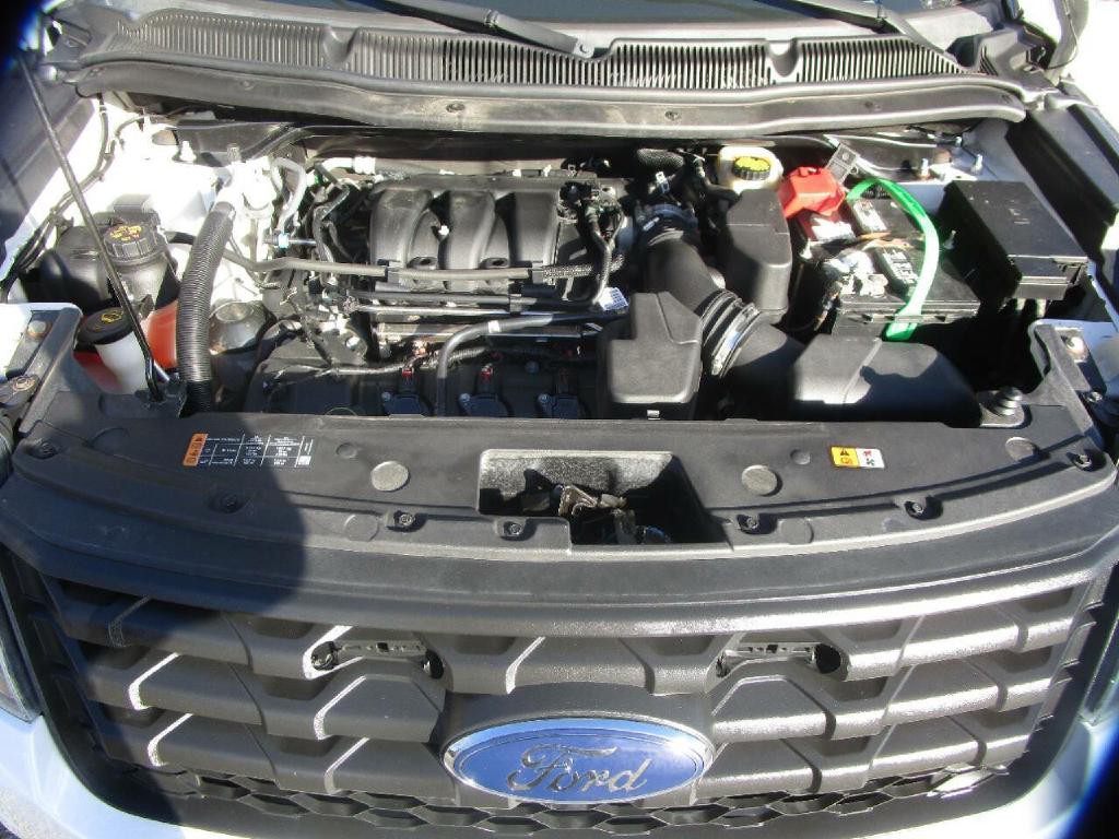 2016 Ford Explorer Image 19