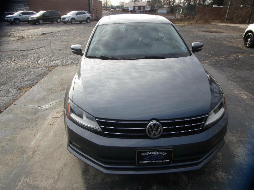 2017 Volkswagen Jetta Image 3