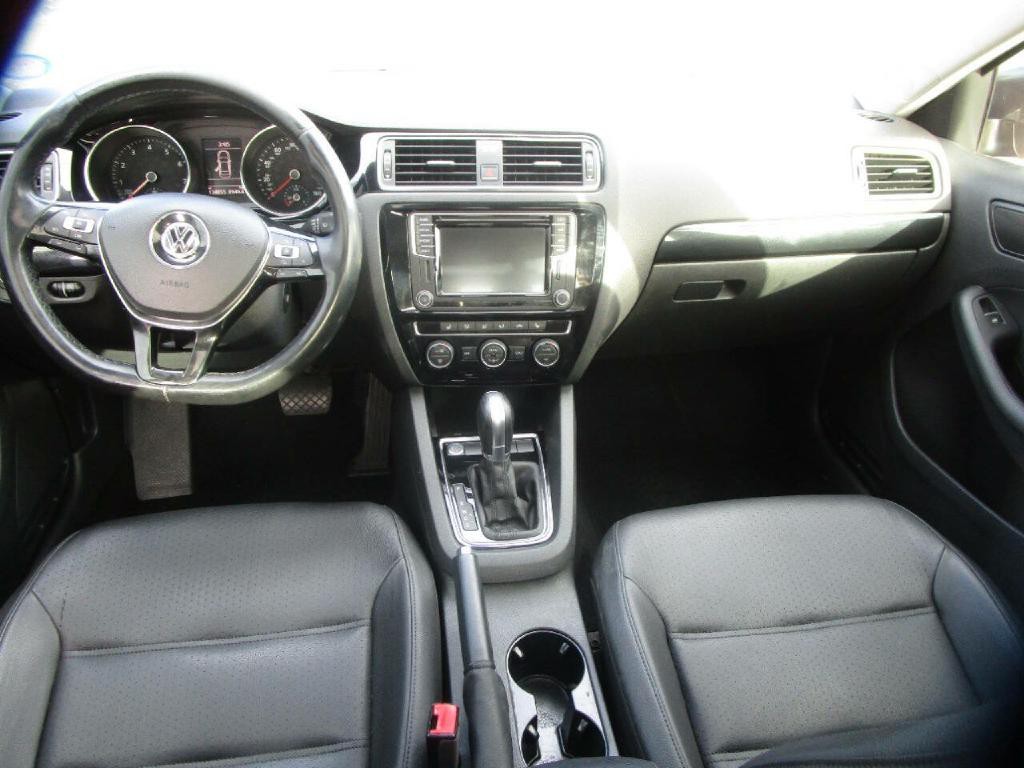 2017 Volkswagen Jetta Image 9