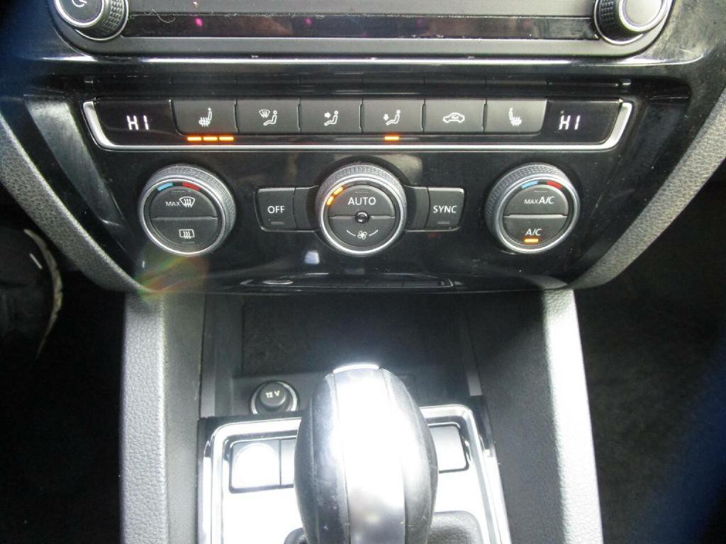 2017 Volkswagen Jetta Image 16