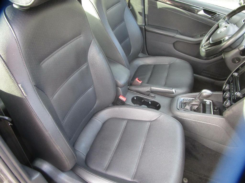 2017 Volkswagen Jetta Image 23