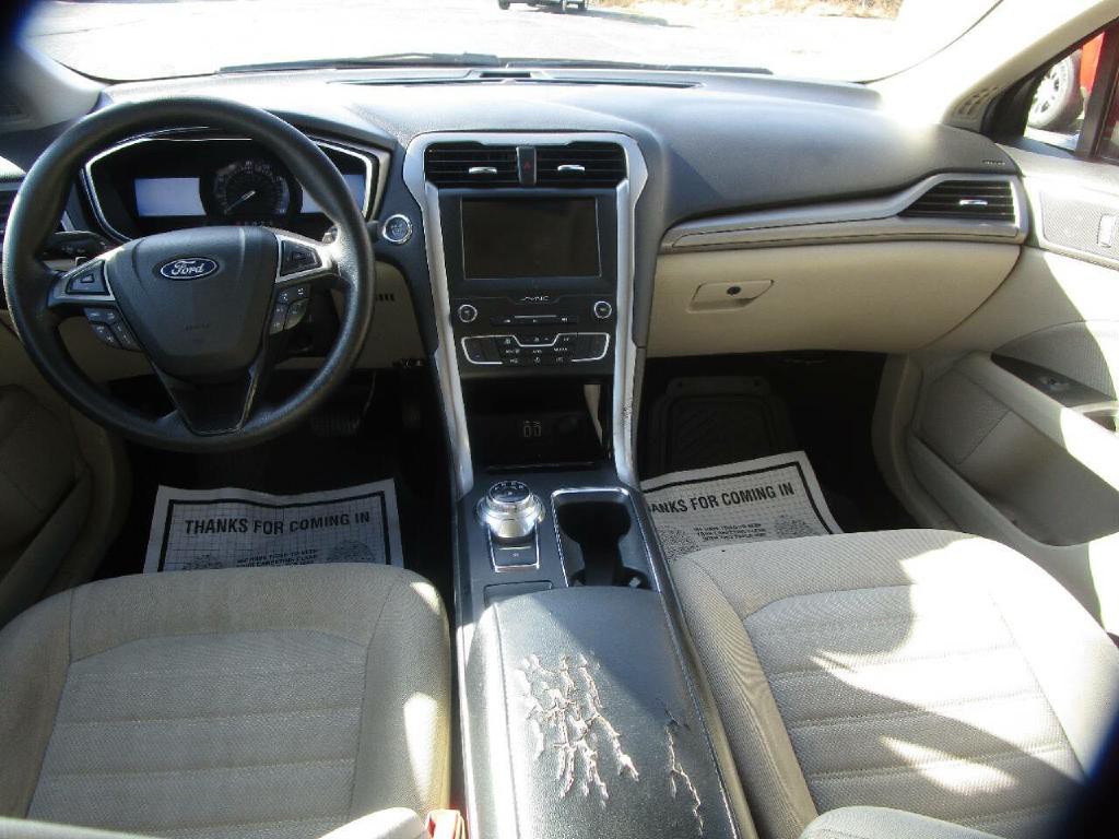 2019 Ford Fusion Image 9