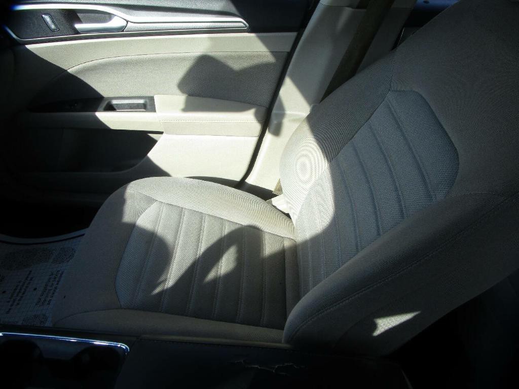 2019 Ford Fusion Image 16