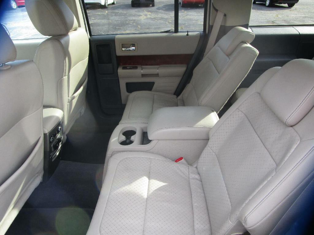 2009 Ford Flex Image 18
