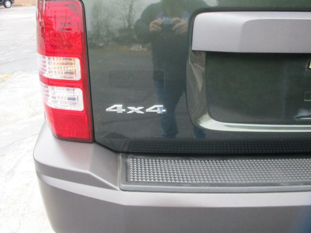 2010 Jeep Liberty Image 10