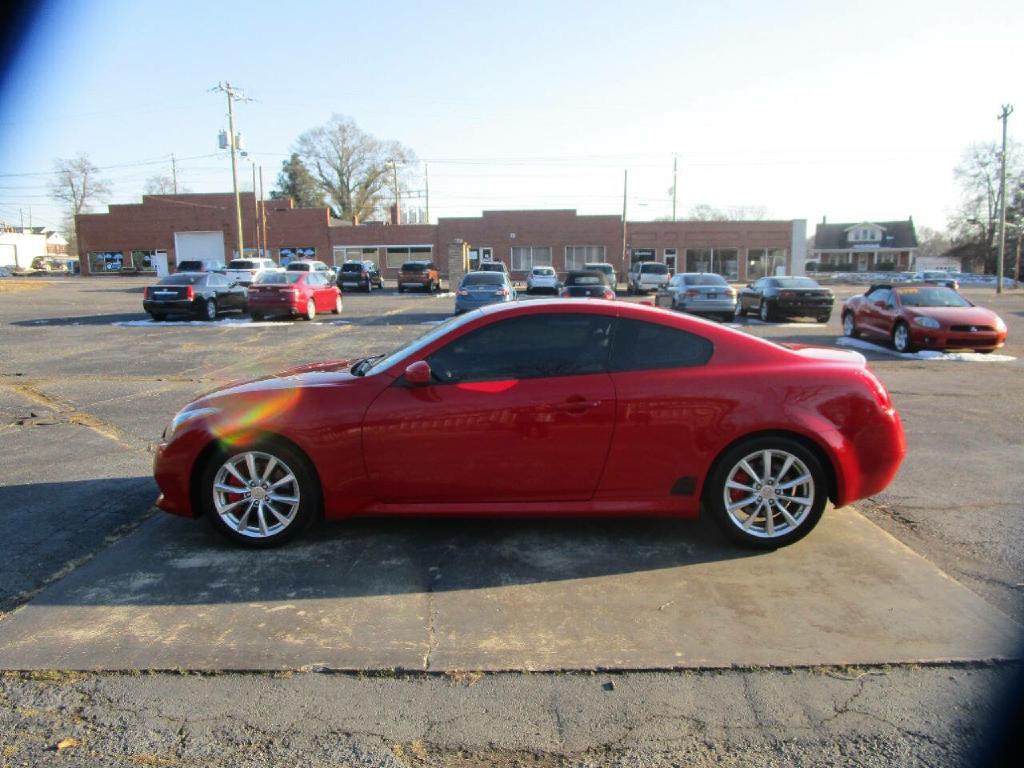 2013 INFINITI G37 Image 5