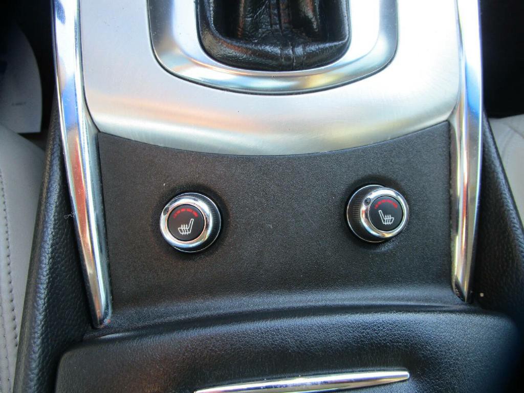 2013 INFINITI G37 Image 14