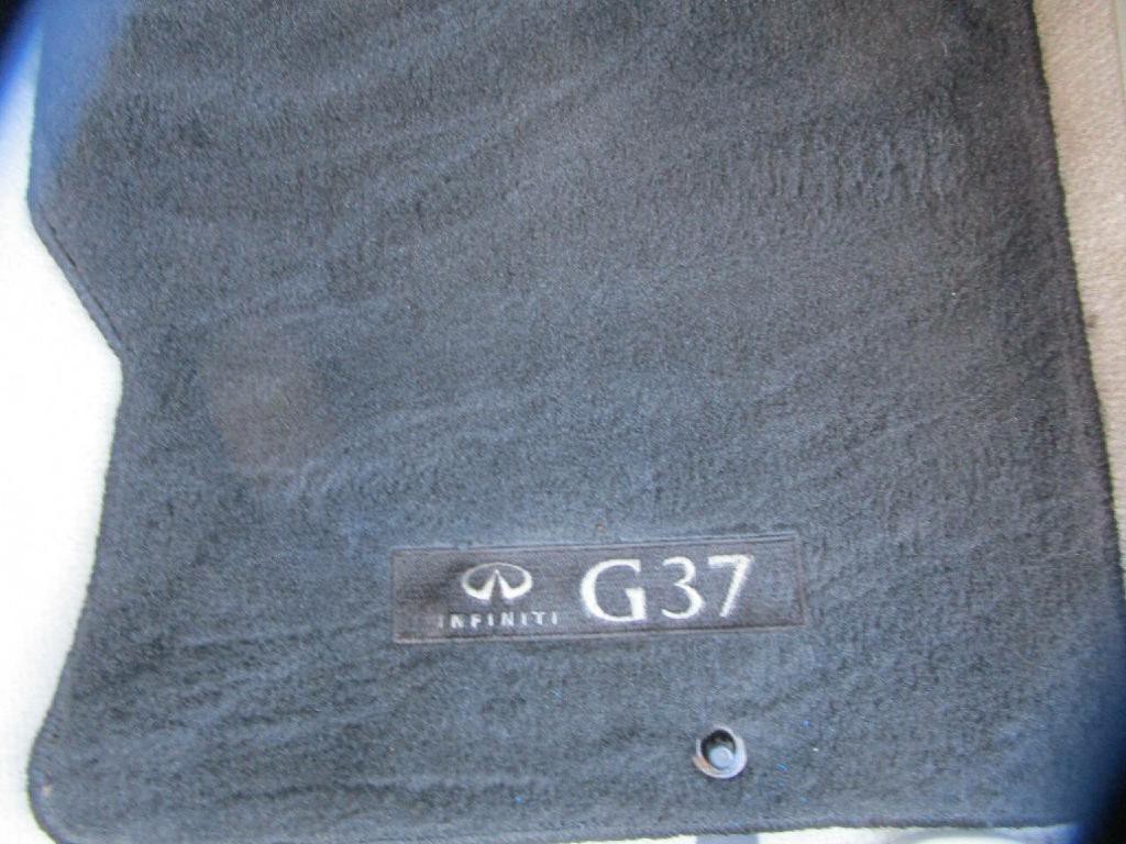 2013 INFINITI G37 Image 22
