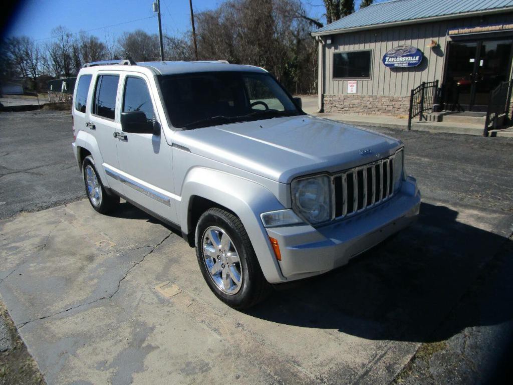2009 Jeep Liberty Image 2