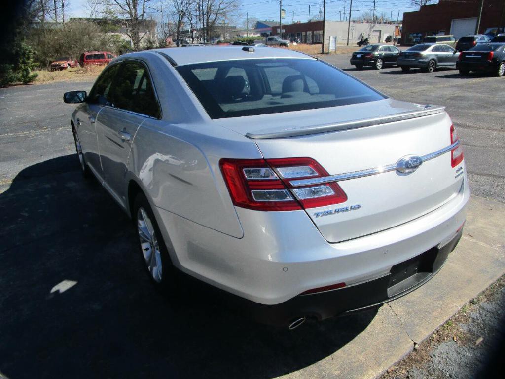 2014 Ford Taurus Image 6