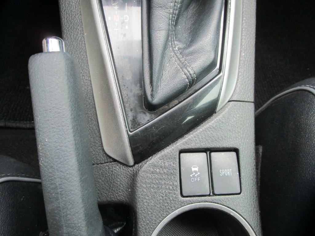 2015 Toyota Corolla Image 14