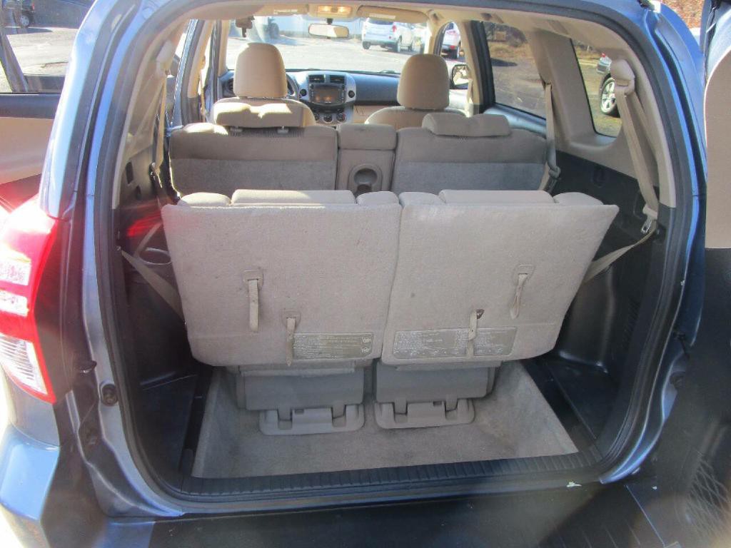 2011 Toyota Rav4 Image 23