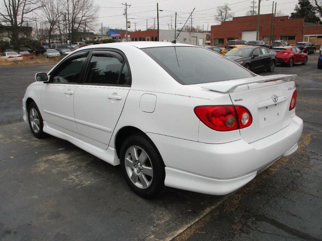 2007 Toyota Corolla Image 5