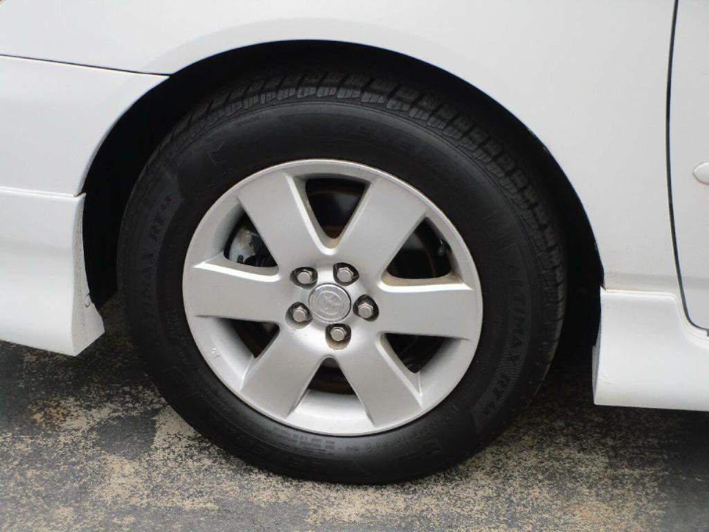 2007 Toyota Corolla Image 18