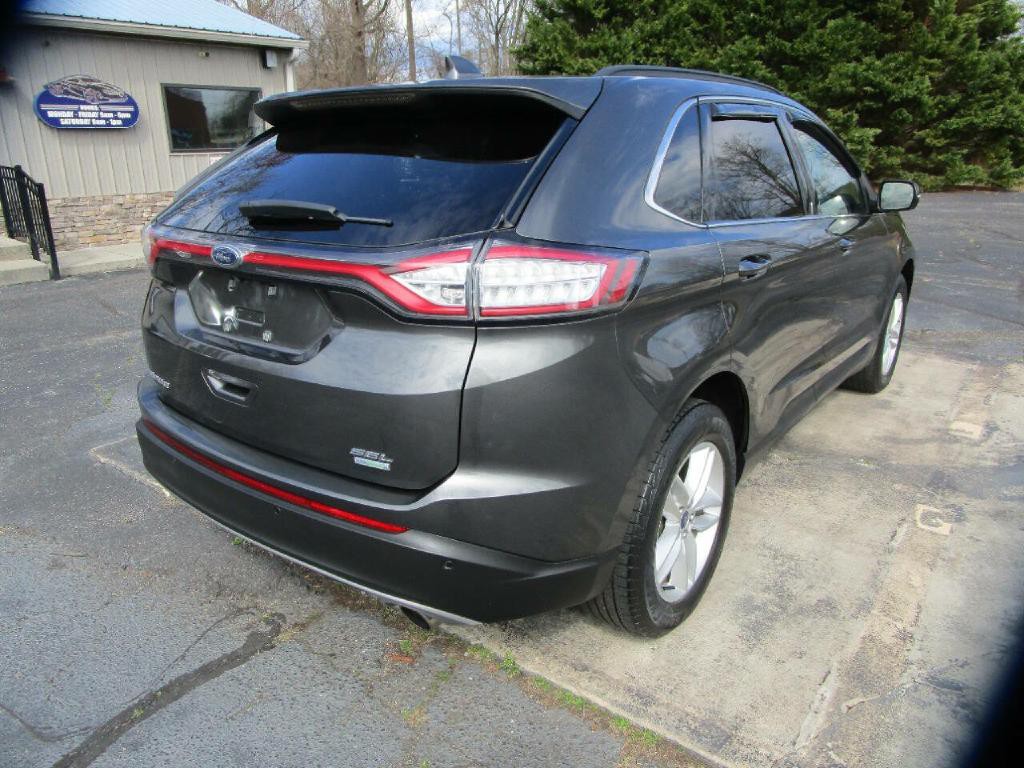 2016 Ford Edge Image 8