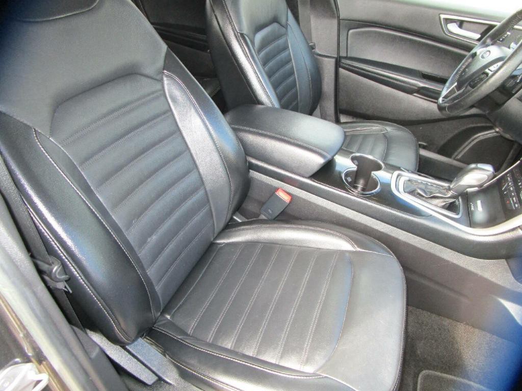 2016 Ford Edge Image 20