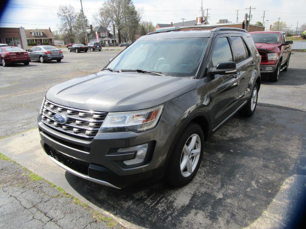 2016 Ford Explorer Image 4