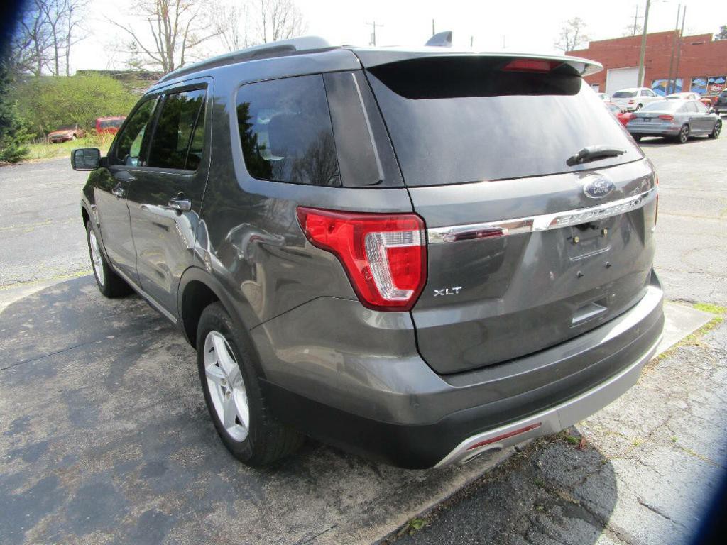 2016 Ford Explorer Image 6