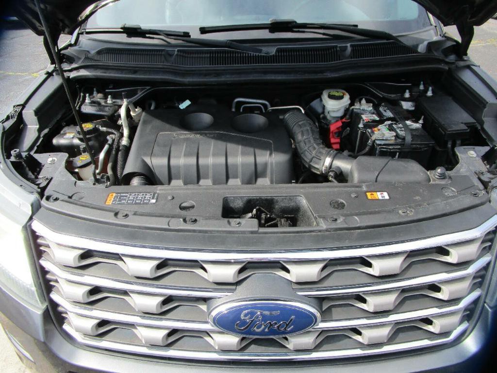 2016 Ford Explorer Image 24