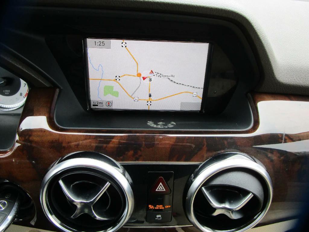 2013 Mercedes-Benz GLK-Class Image 14