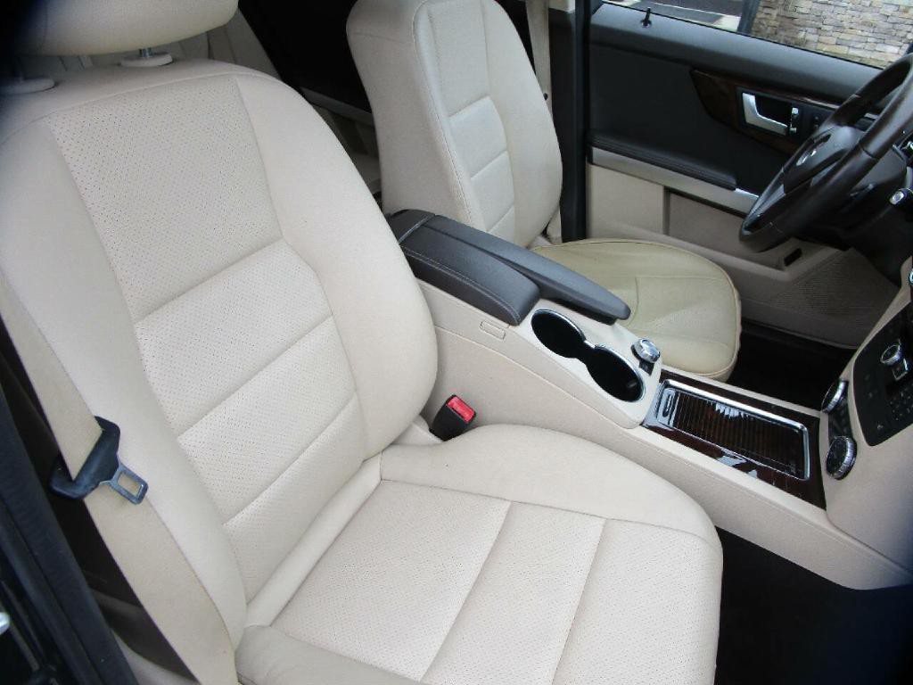 2013 Mercedes-Benz GLK-Class Image 20