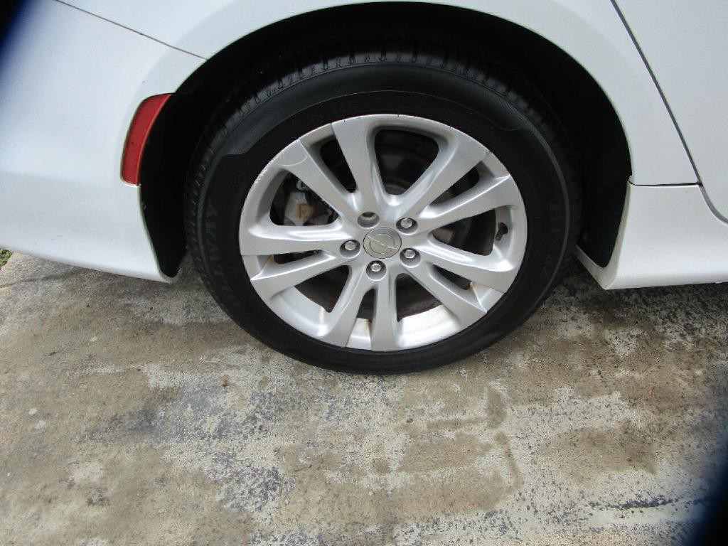 2015 Chrysler 200 Image 20