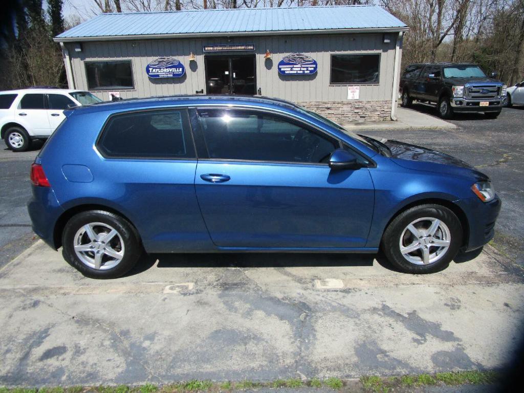 2015 Volkswagen Golf Image 1