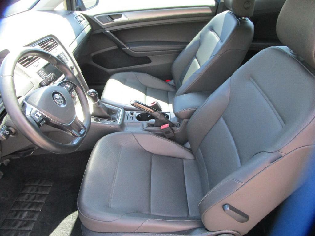 2015 Volkswagen Golf Image 10