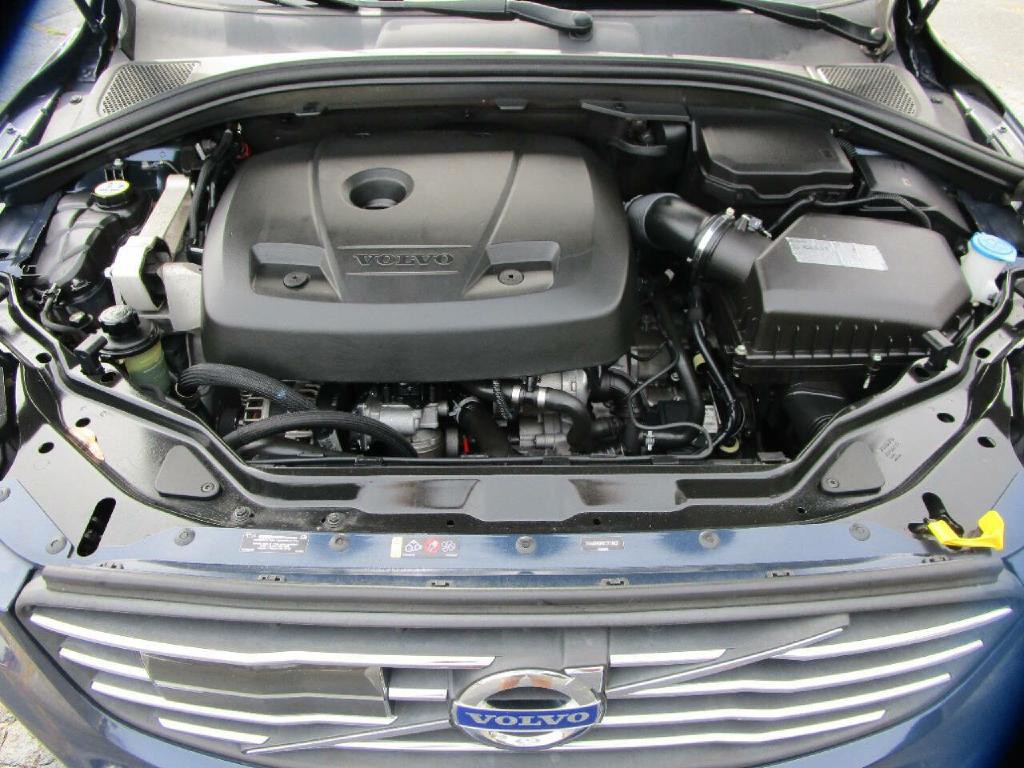2015 Volvo XC60 Image 23