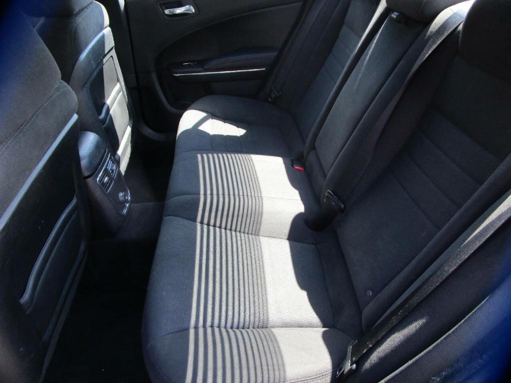 2013 Dodge Charger Image 17