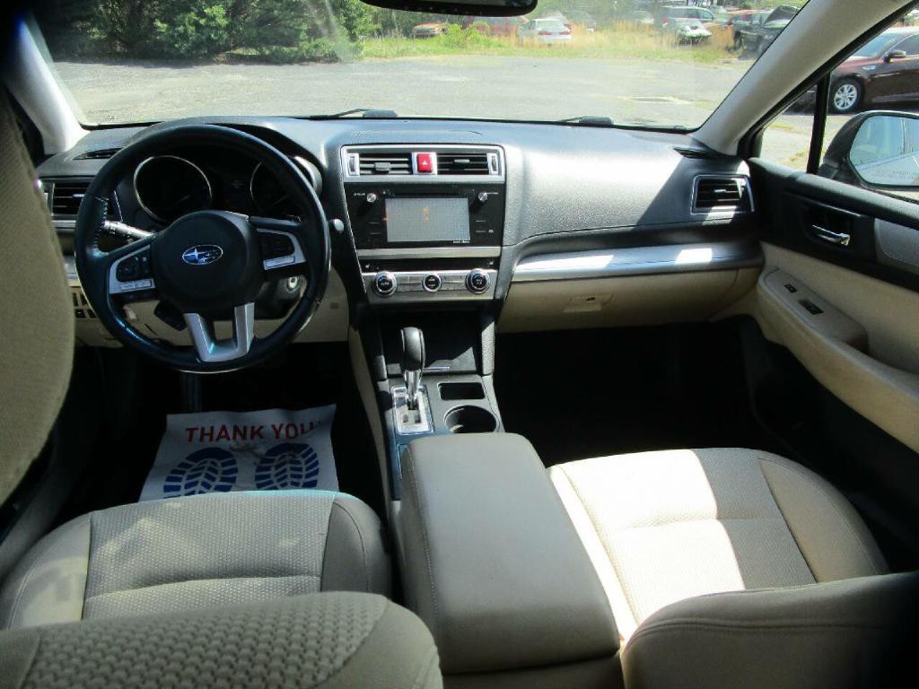 2015 Subaru Outback Image 9