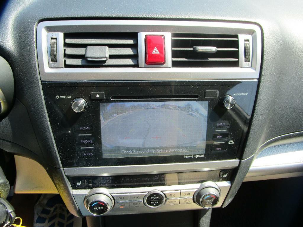 2015 Subaru Outback Image 14
