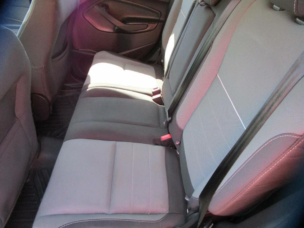 2015 Ford Escape Image 17