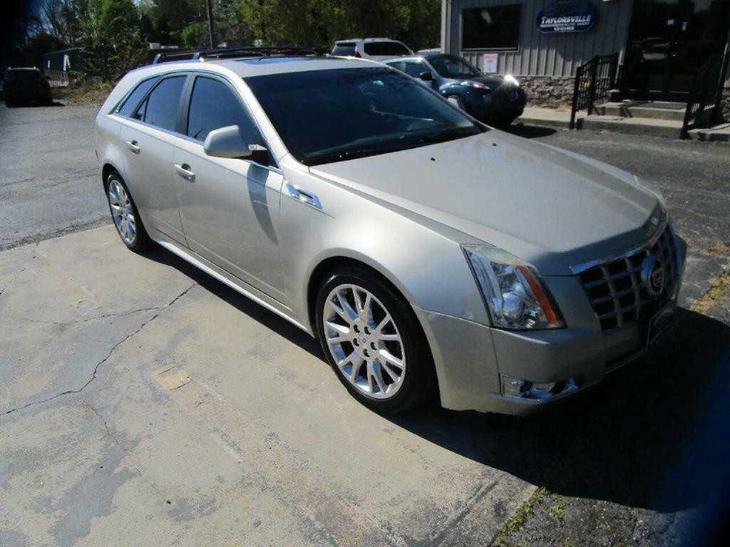 2013 Cadillac CTS Image 2